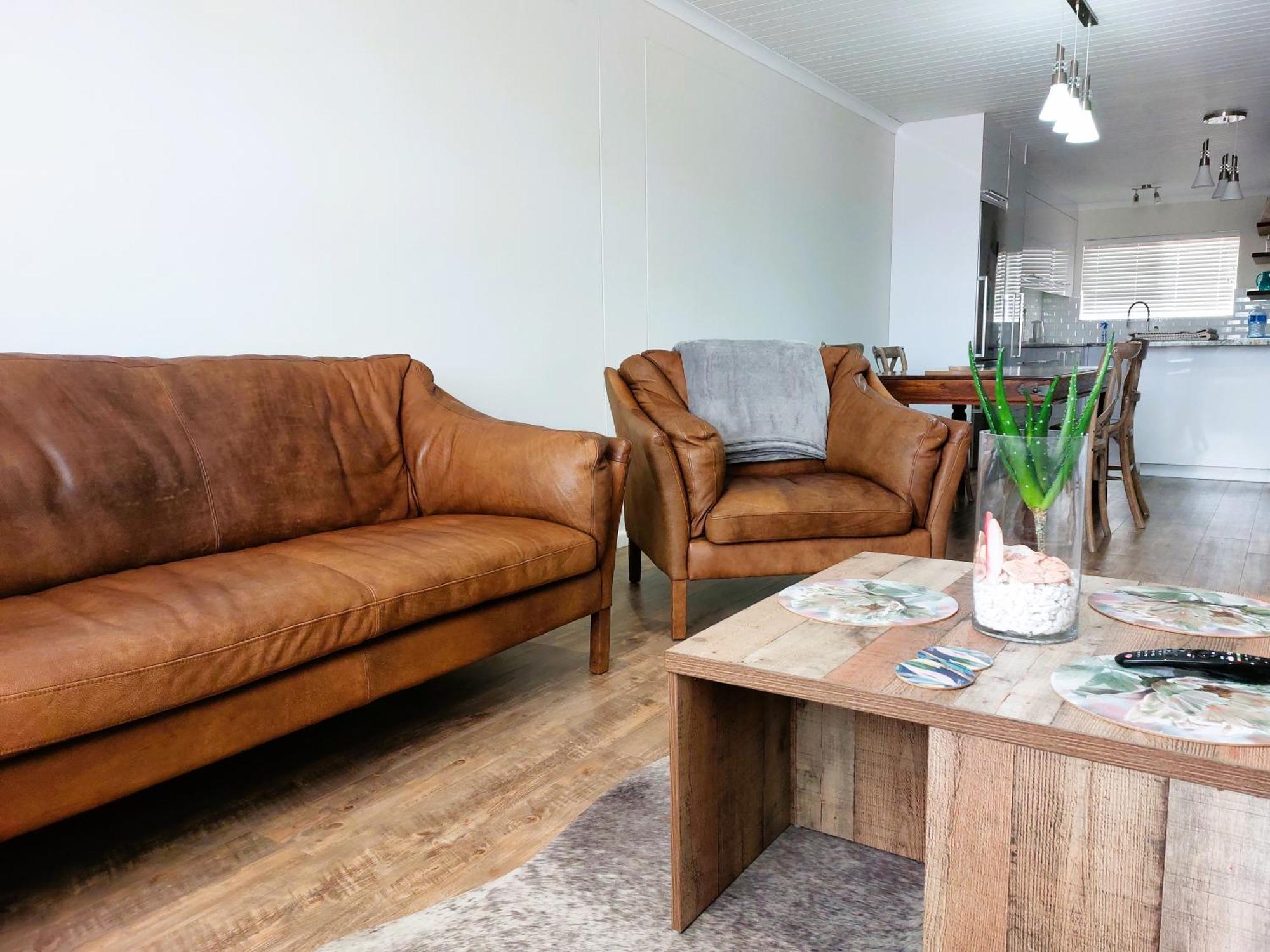 Nautilus 2 Bedroom Self-Catering Apartment Swakopmund Buitenkant foto